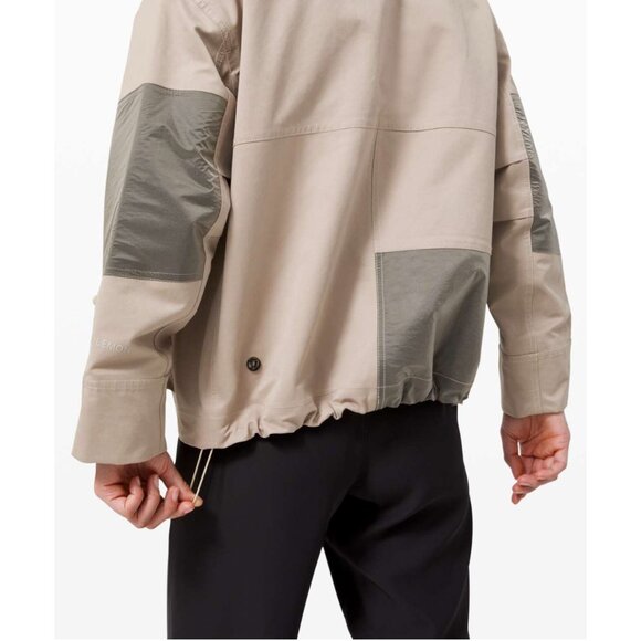 LULULEMON Gathering Storm Short Jacket Womens Size 4 Waterproof Windproof Beige - Picture 4 of 16